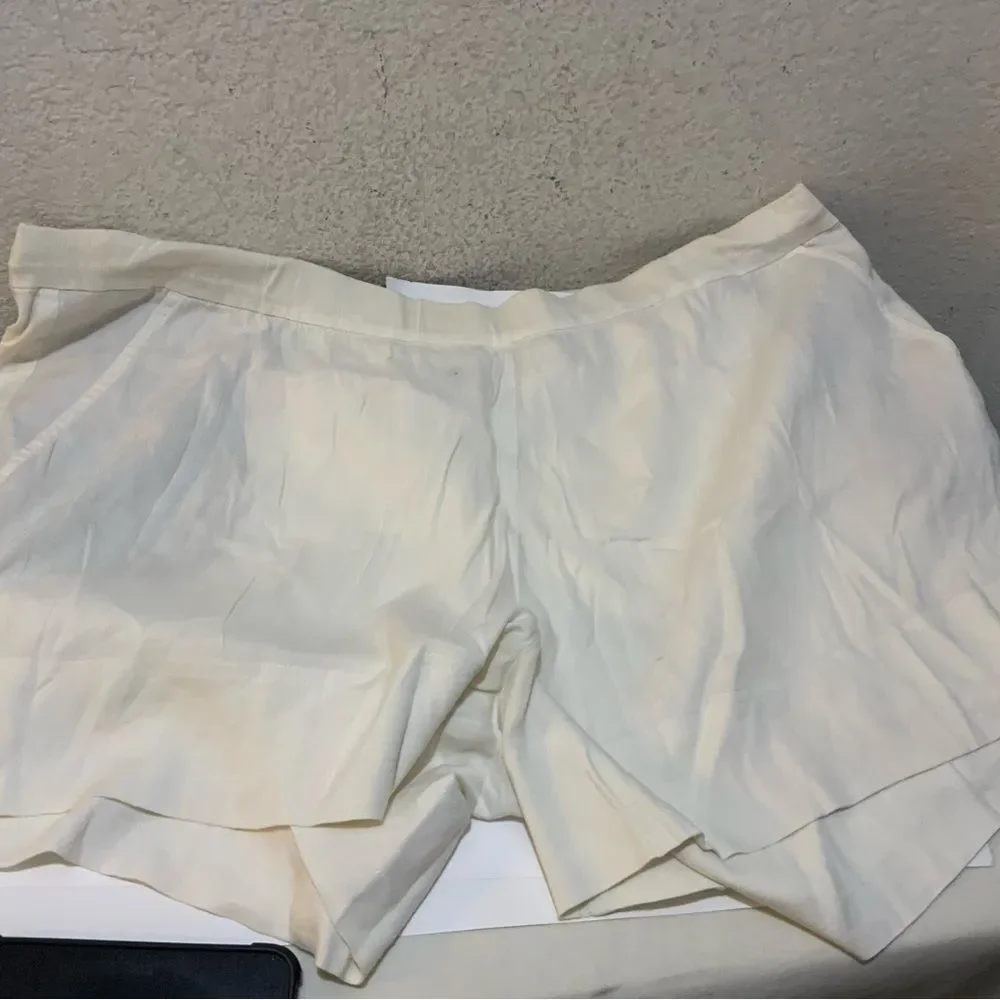 7 for all Mankind Cutoff Denim Shorts button fly in White size 28 - Picture 13 of 14